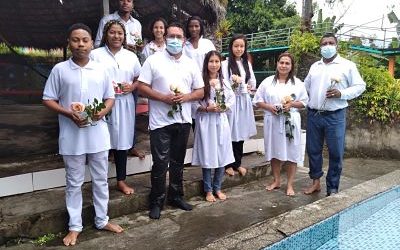 BAUTISMO DE JÓVENES IGLESIA DEL NAZARENO QUININDÉ