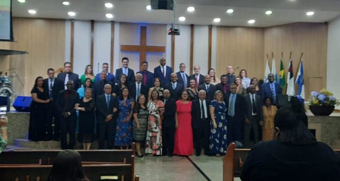 CULTOS DE ORDENACIÓN EN 6 DISTRITOS DE BRASIL