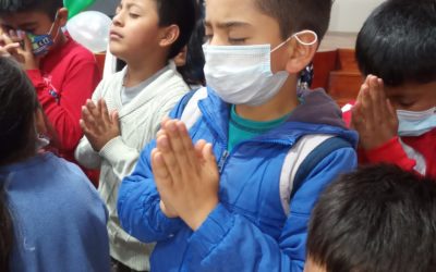 MIRANDO A LOS NIÑOS COMO JESÚS LOS VE