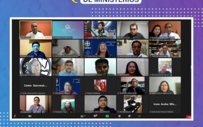 LÍDERES SON ENTRENADOS EN PERÚ