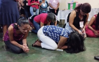 CONGRESO DISTRITAL DE MUJERES “BUSCANDO EL FAVOR DEL REY”