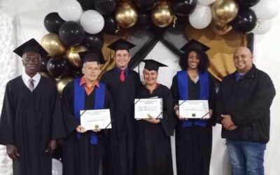GRADUACION BACHILLERATO EN TEOLOGIA – DISTRITO VENEZUELA ANDINO