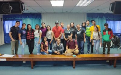 LIDERES DE JNI SE CAPACITAN