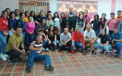 CAPACITACIÓN PARA MINISTERIOS DE ALABANZA EN VENEZUELA