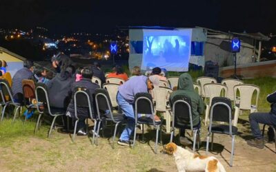 IMPACTANTE GIRA DE PROYECCIONES DE PELÍCULA SOBRE LA PASIÓN DE JESÚS