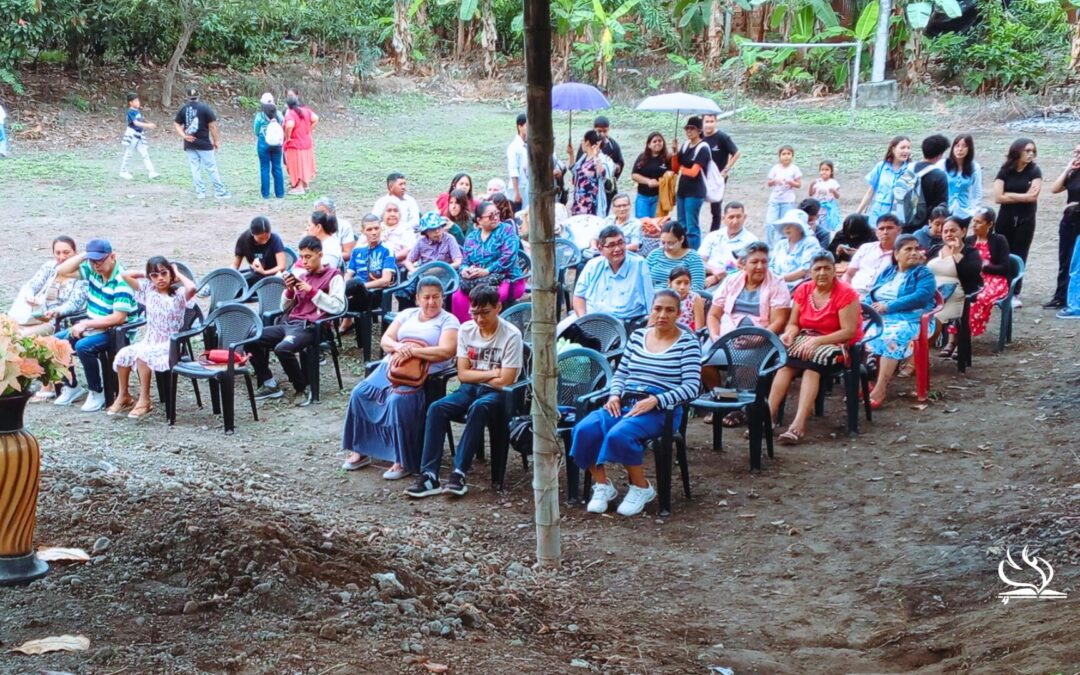 Encuentro en Ecuador fortalece la unidad de las iglesias en Cantón Milagro