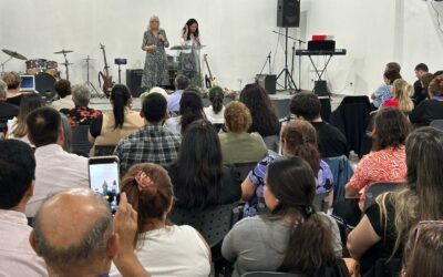 La Dra. Carla Sunberg inicia las Asambleas Distritales en América del Sur.