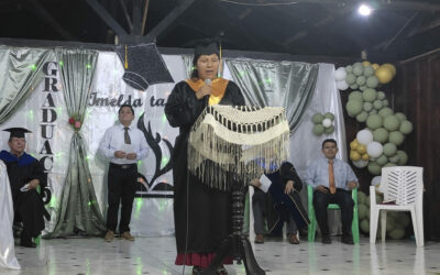 Un hito histórico desde la Amazonía peruana: Pastora Awajun obtiene licenciatura en Teología
