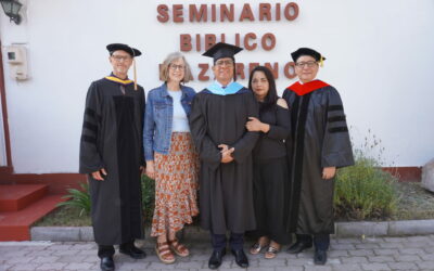 SBN Chile celebra ceremonia de graduación 2025: nuevos bachilleres y licenciados en teología son comisionados para servir
