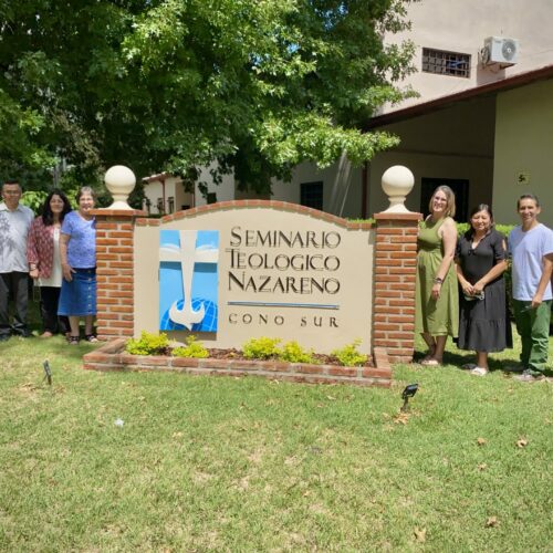 Capacitación que fortalece las bibliotecas en los Seminarios Nazarenos de América del Sur