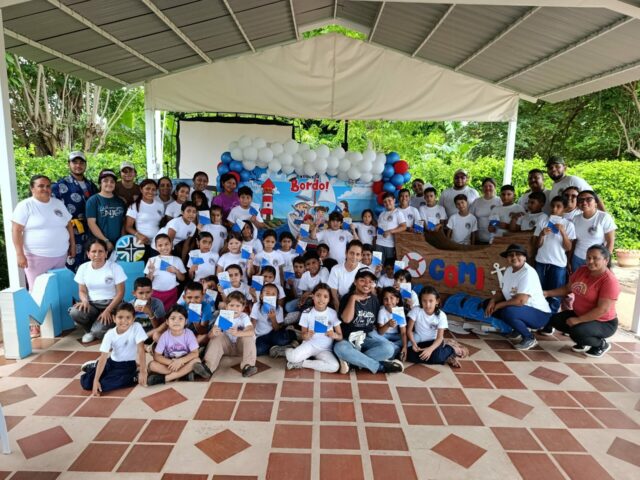 Campamento de Orientación Misionera Infantil fortalece la visión misionera de 97 niños en el Distrito Venezuela Lago