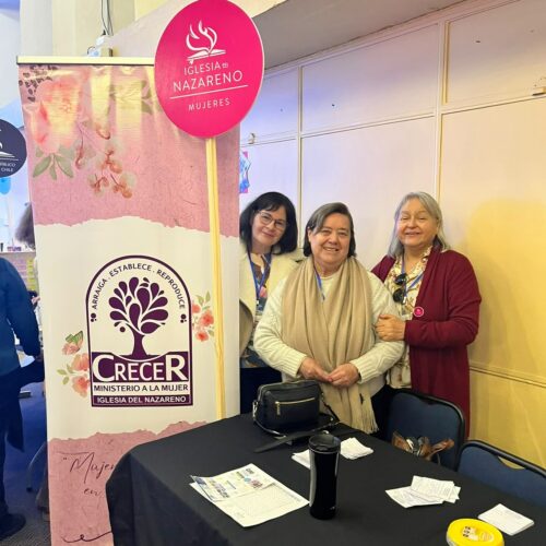 Distrito Biobio en Chile impulsa unidad y sinergia entre sus ministerios con innovadora Feria de Ministerios